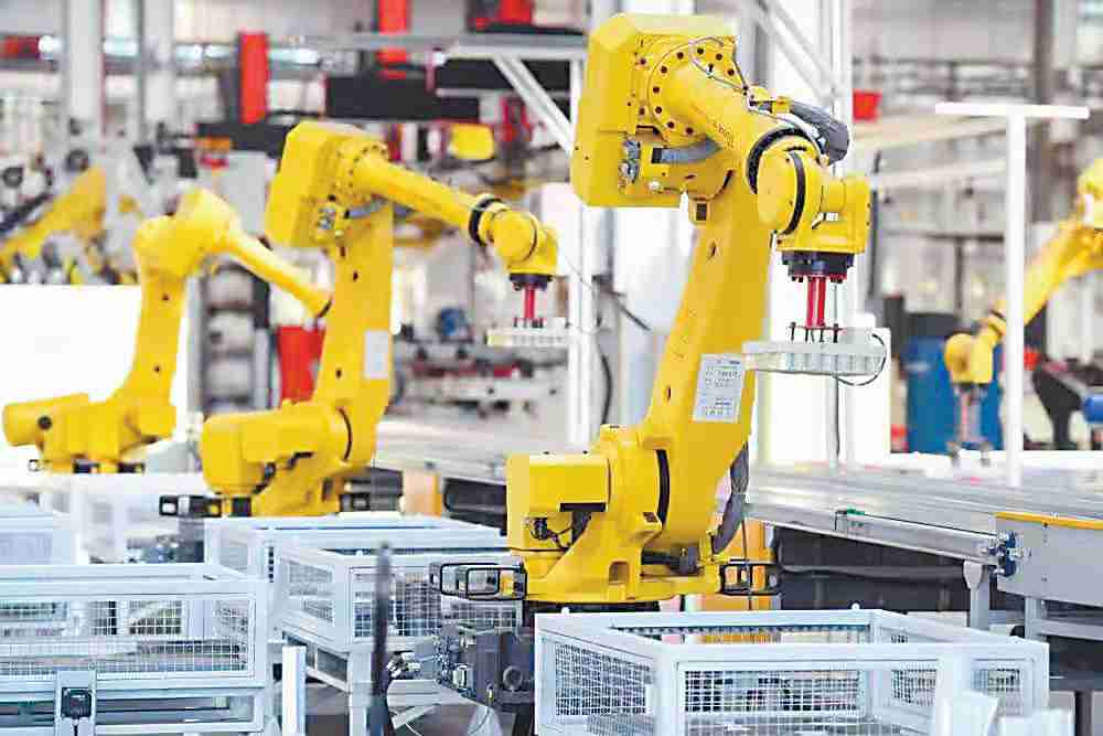 從一線工廠到全球服務(wù)網(wǎng)絡(luò) 中國工程機(jī)械的翻身與工程技術(shù)服務(wù)新生態(tài)